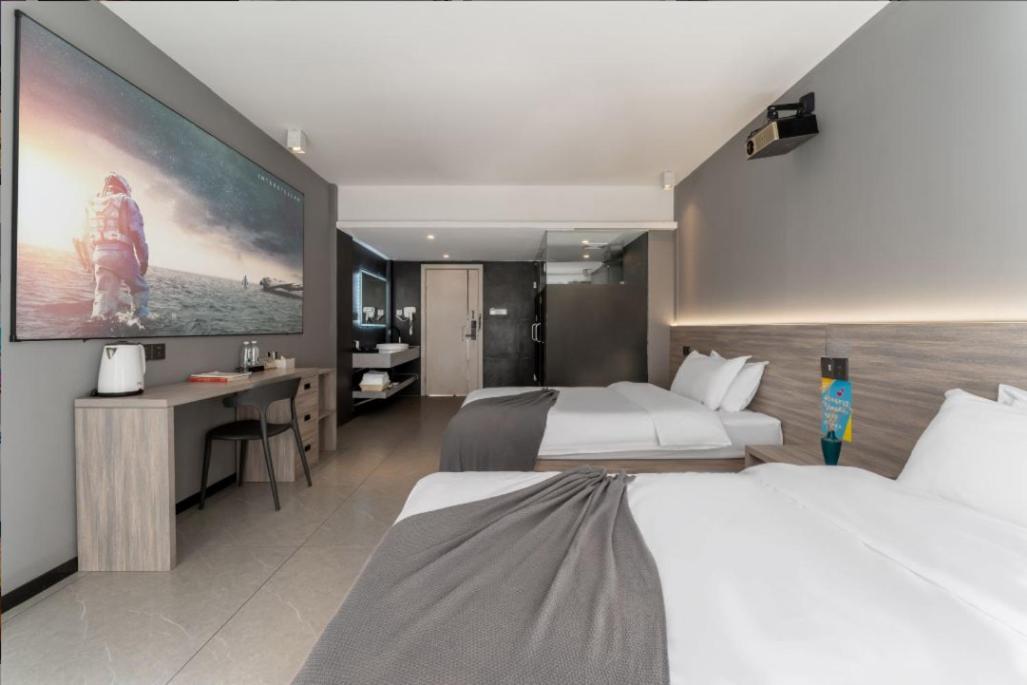 Yangshuo Emoji Youth Hostel Exterior photo